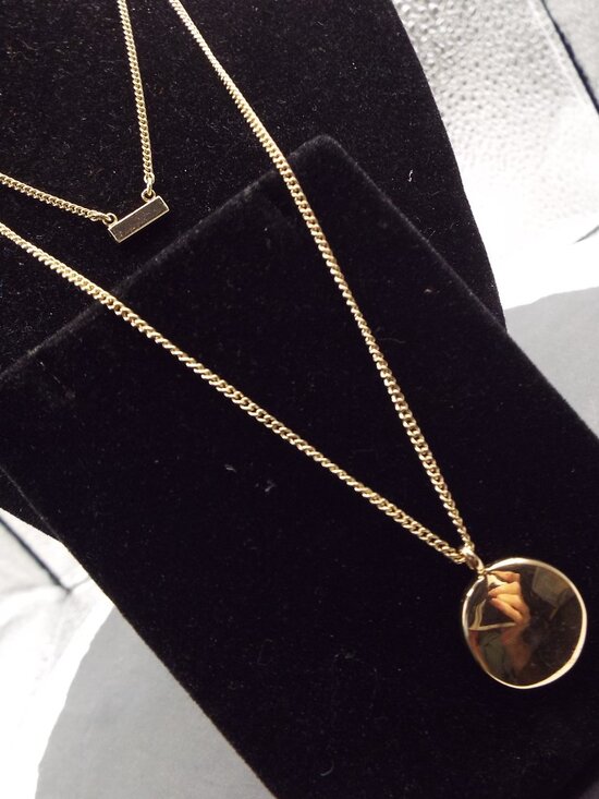 J. CREW SIMPLE SOPHISTICATED DOUBLE CHAIN GOLDEN DISK AND GOLDEN BAR NECKLACE 36 - Picture 4 of 7